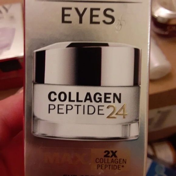 Olay face products bundle - Picture 11 of 11